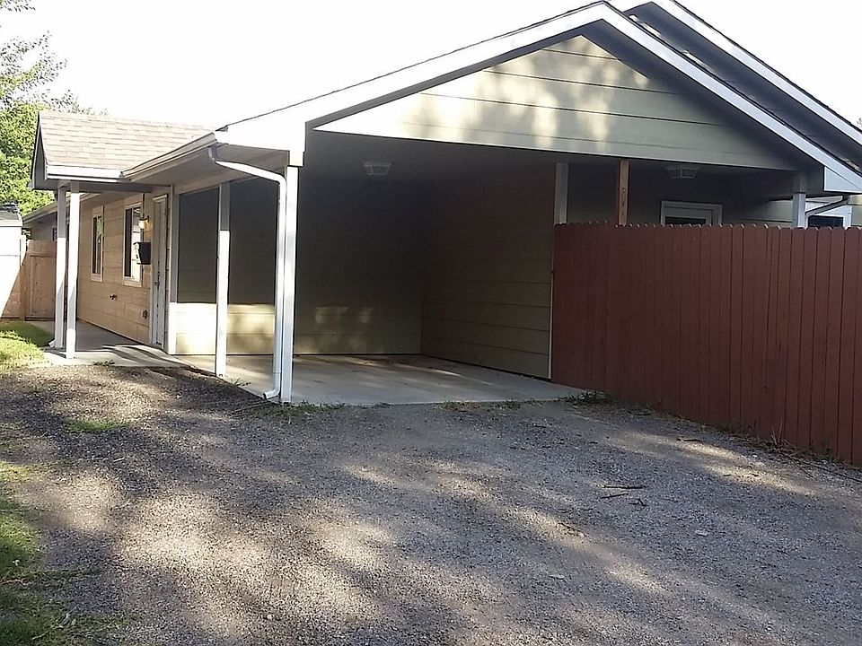 828 S. Richmond (15)