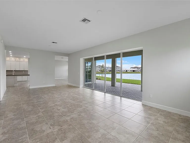 5206 Liberty Ln — Photo 36