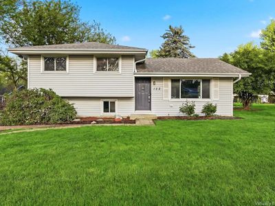 152 Skyline Dr, Carpentersville, IL, 60110