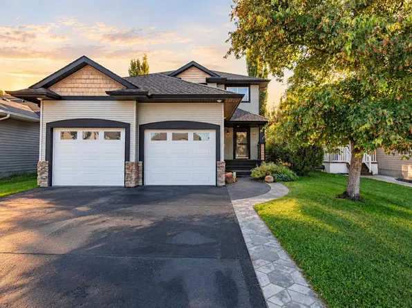 151 Kirton Close W, Red Deer, AB T4P 0A4