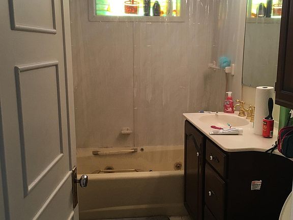 5th image of 17 Saltonstall Pkwy #2