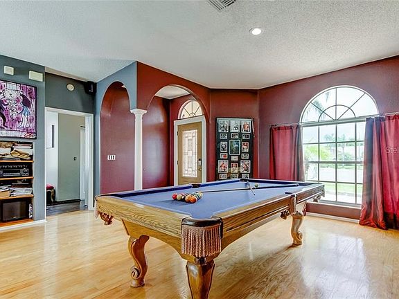 5th image of 11509 Glenmont Dr