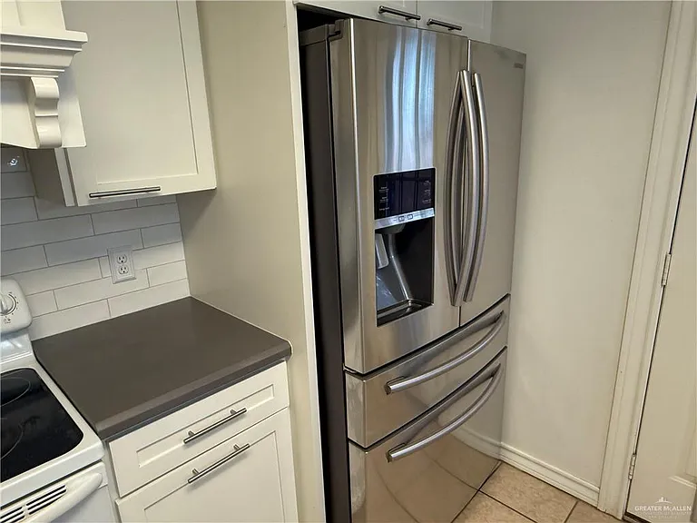 3836 Frontier Dr — Photo 8