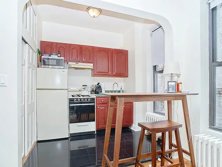 108 W 81st St #2REAR — Photo 4