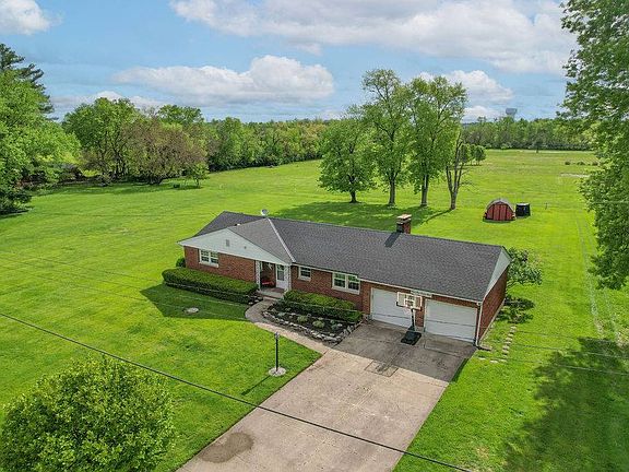 2nd image of 3478 Carol Ann Ln