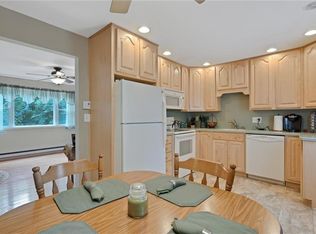 39 Old Mill Rd, Wallkill, NY 12589