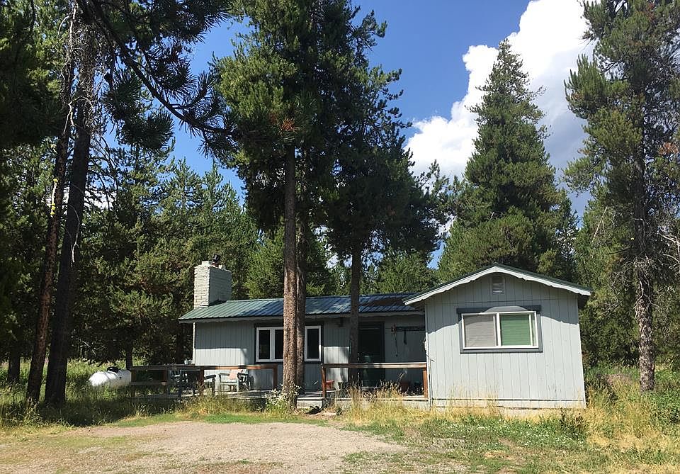 1st image of 3505 Spruce Ln