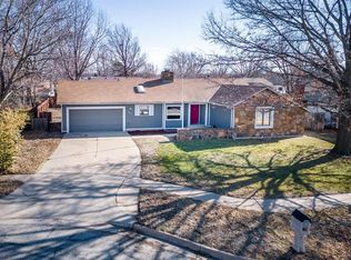 10512 W Bartlett Ct, Wichita, KS 67212