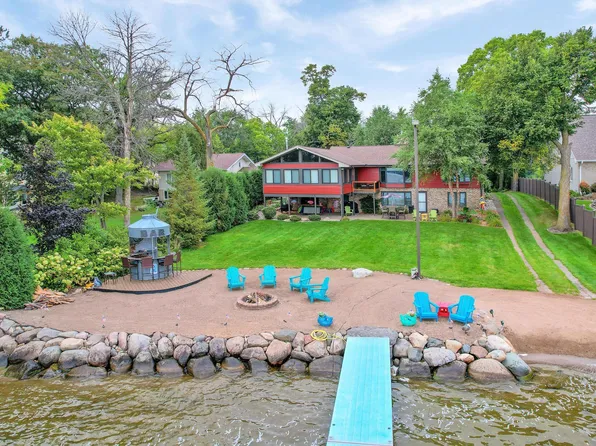 6631 N Shore Trl N, Forest Lake, MN 55025