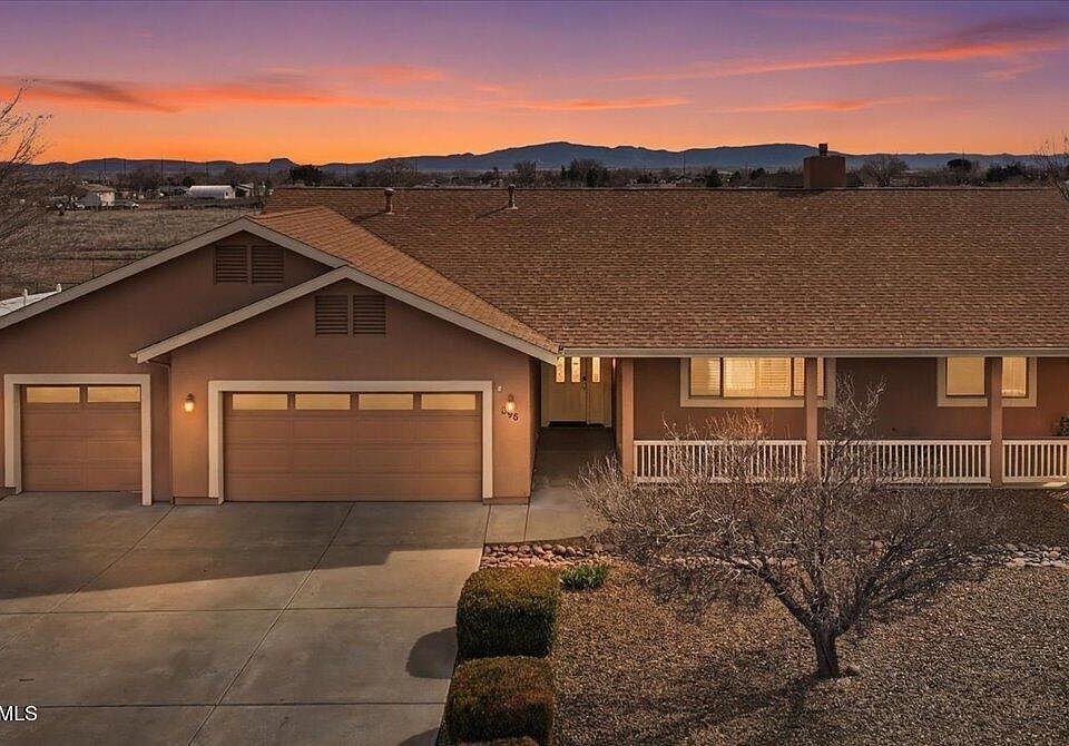 1st image of 365 Homestead Mesa Dr