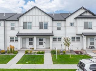 9367 N Vernham Ln, Eagle Mountain, UT 84005