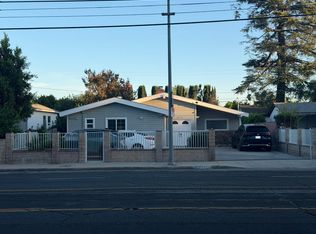 22118 Saticoy St, Canoga Park, CA 91303