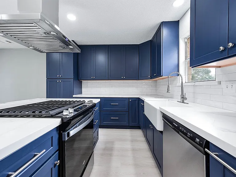 3610 Brier Gardens Dr — Photo 7