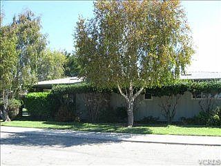 2nd image of 82 W Garden Green Ave