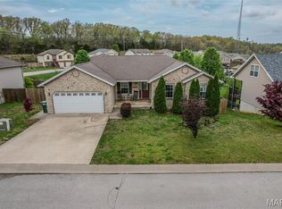 16117 Hummingbird Ln, Saint Robert, MO 65584
