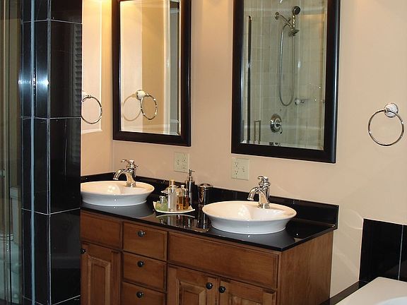 Gorgeous Master Bath