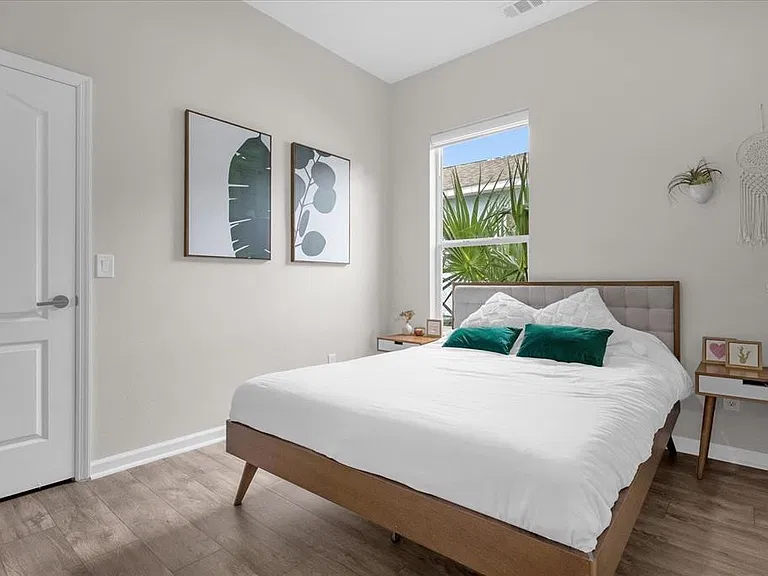 10175 Cove Lake Dr — Photo 22