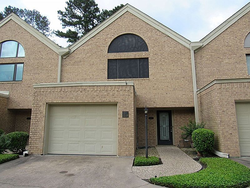1st image of 313 Winged Foot Dr #B2