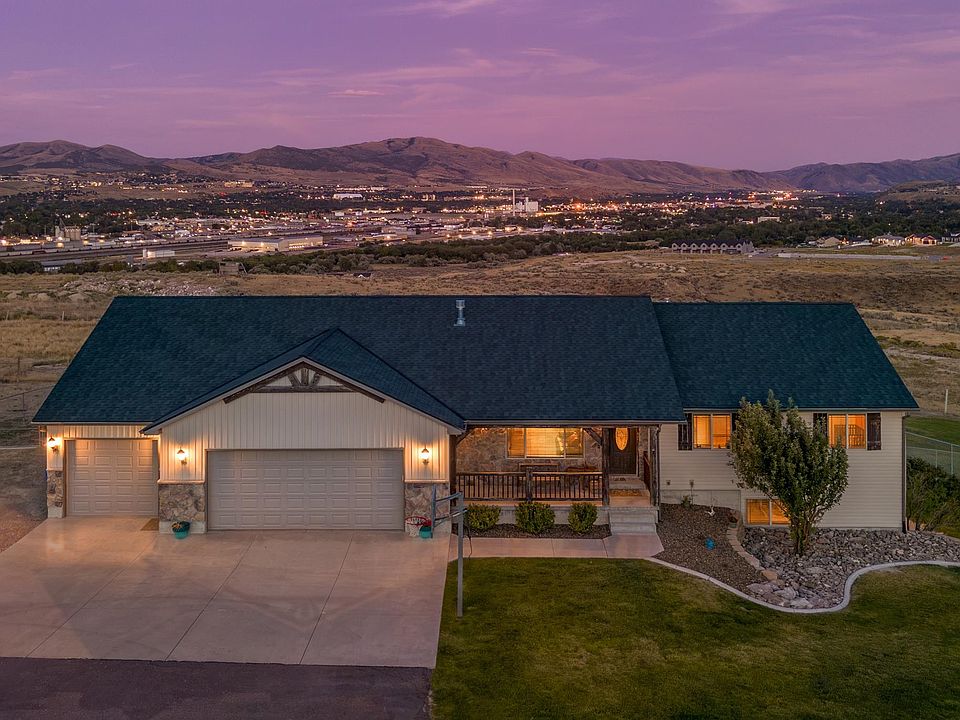 1st image of 8432 N Facer Mountain Dr