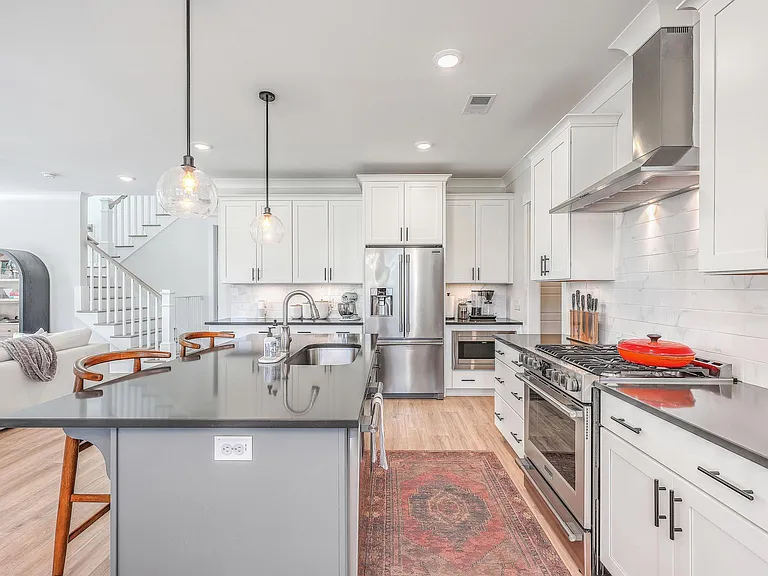 206 Winding Branch Dr — Photo 9
