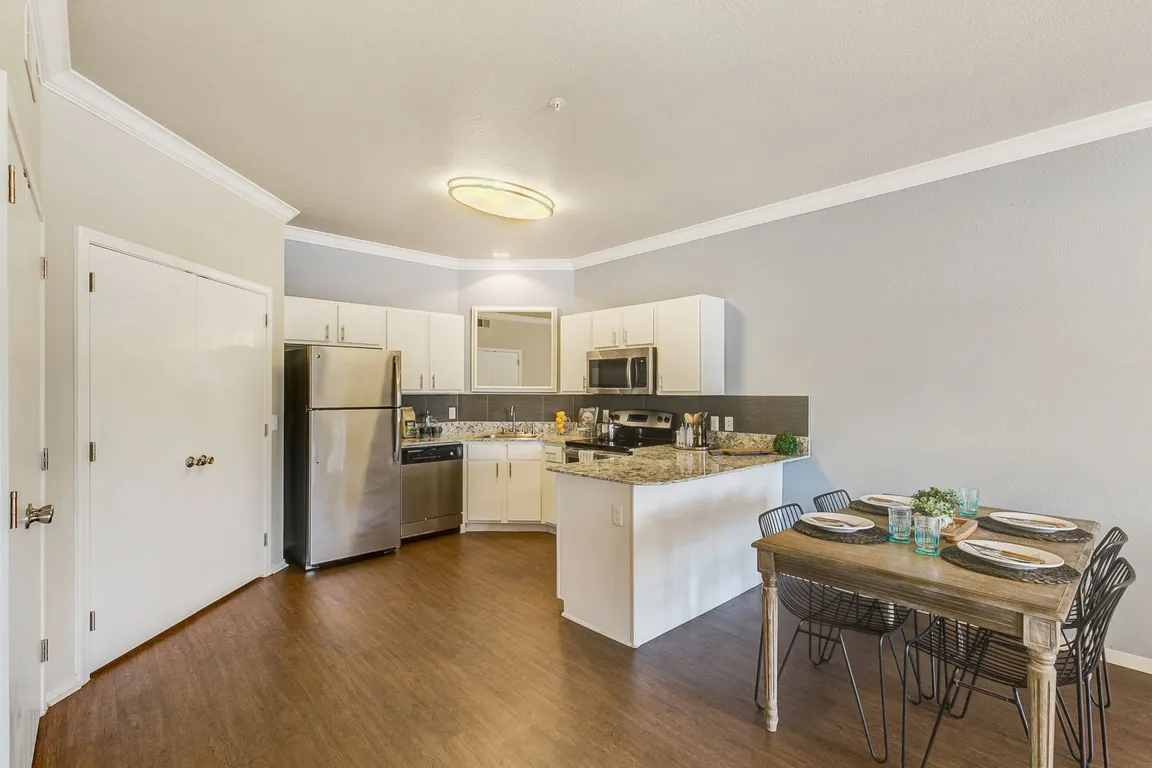 Timberlinks At Denton apartments community photo