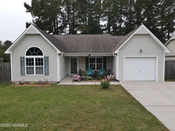 913 Bobby Brown Circle, Navassa, NC 28451