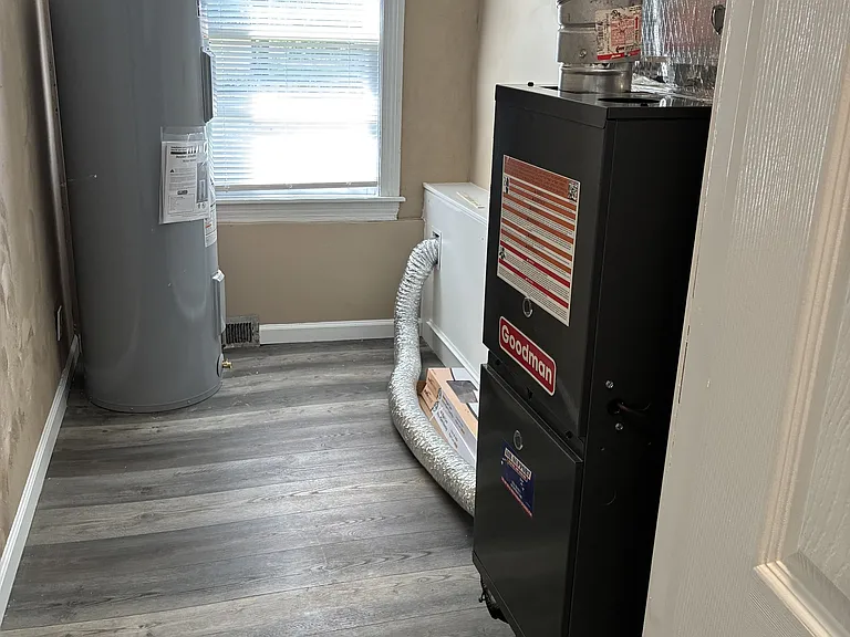 1022 Virginia Ave — Photo 23