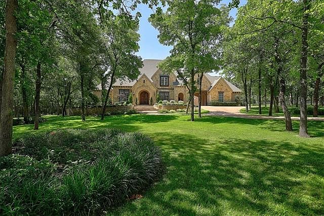 1st image of 1200 Saddlebrook Way