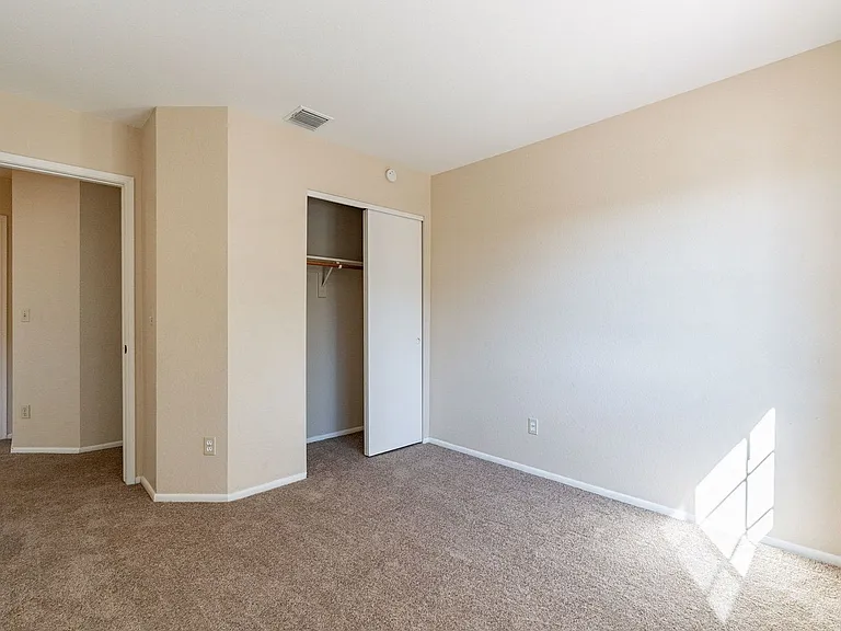 630 W Cassidy Pl — Photo 29