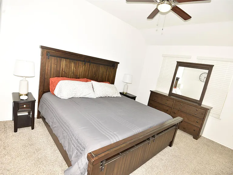 16684 Lonely Pines Dr — Photo 21