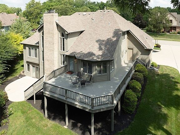 4th image of 8 Berwick Ct