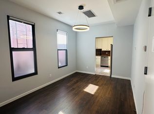 68 Middle Neck Rd #2A, Great Neck, NY 11021