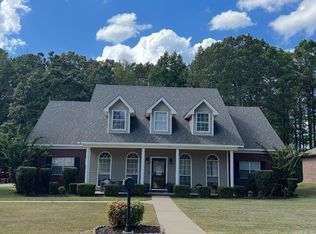 2110 Barney Ln, White Hall, AR 71602