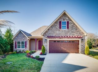 1232 Downing Pl, Kingsport, TN 37663