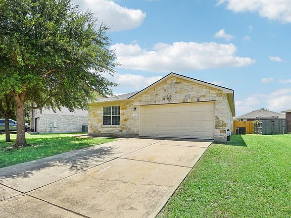 5th image of 223 Meadow Park Dr