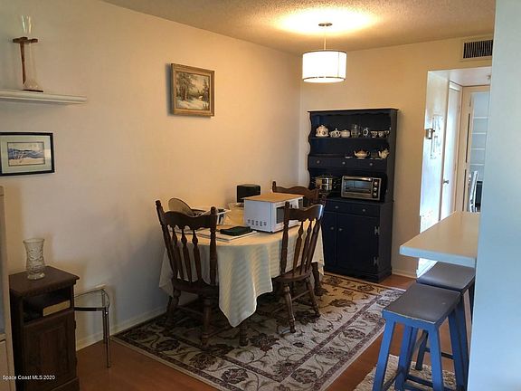 4th image of 35 Vista Gardens Trl APT 104