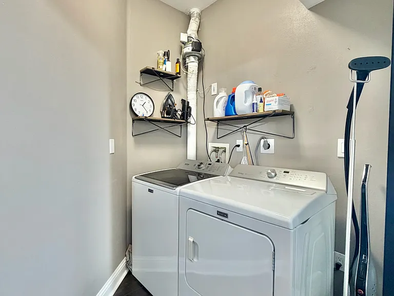 240 Brooks St SE #1301C — Photo 26