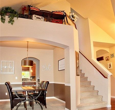 This shows the accent niche above the wall in the living room.