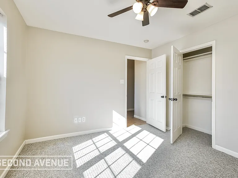 106 Sahalee Cv — Photo 16