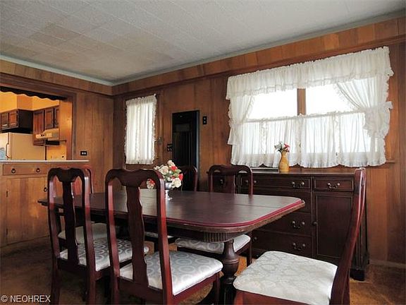 5th image of 282 Wallace Dr