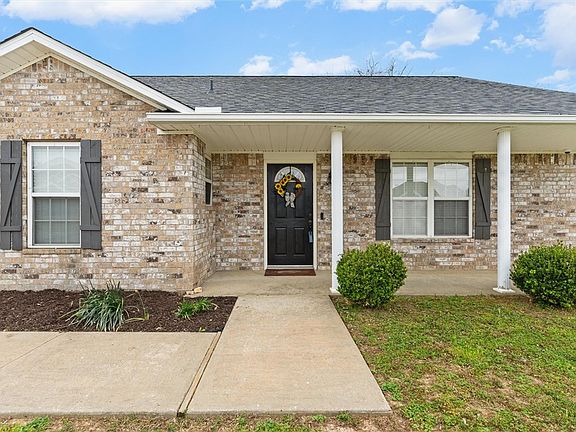 2nd image of 499 Buckboard Rd