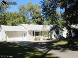 36420 Behm Dr, North Ridgeville, OH 44039