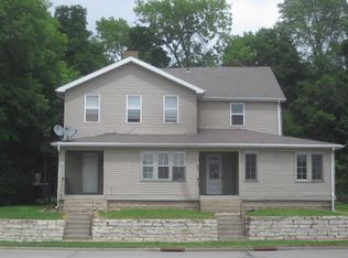 432-434 N Parker Dr, Janesville, WI 53545