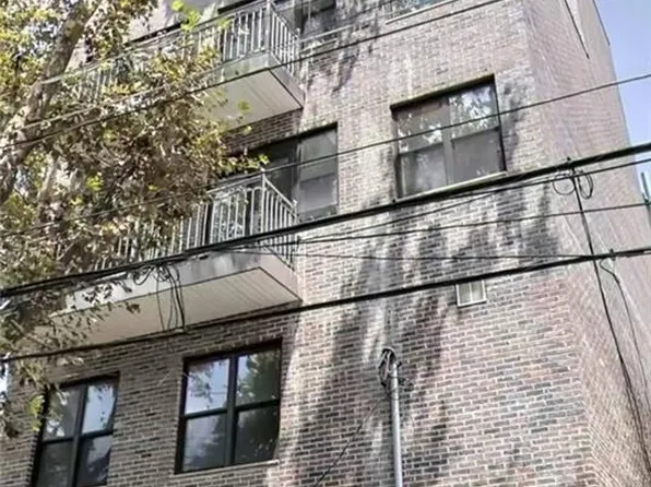 935 57th St #4A, Borough Park, NY 11219