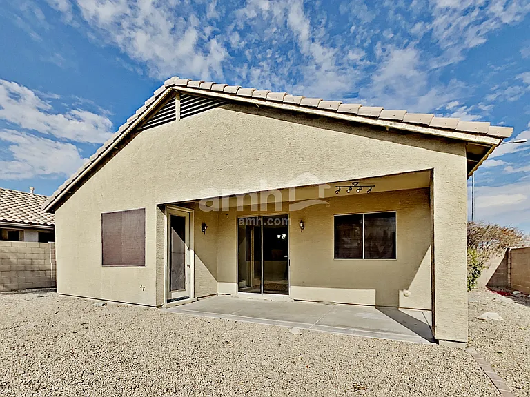 9427 W Potter Dr — Photo 18