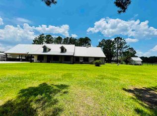 7489 Chisholm Rd, Orange, TX 77632