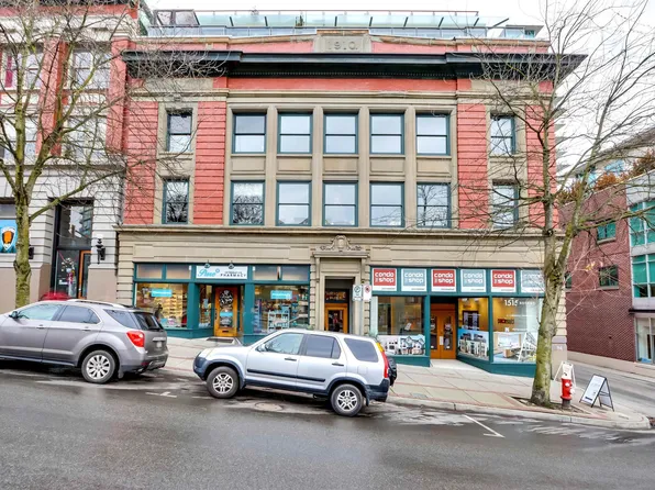 88 Lonsdale Ave #5, North Vancouver, BC V7M 2E6
