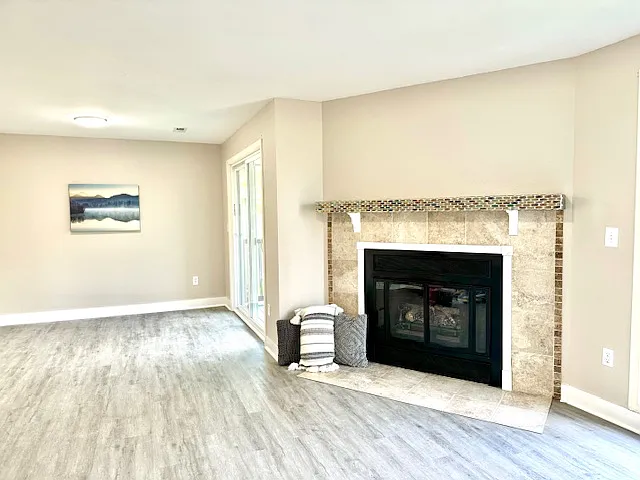 4511 S Donald Ct — Photo 5