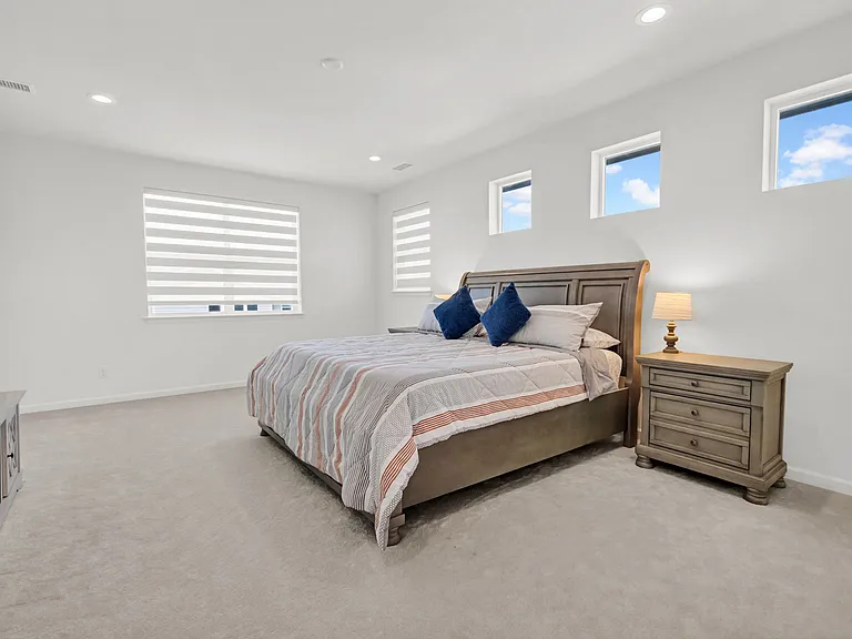 5907 Presidio Pkwy — Photo 14