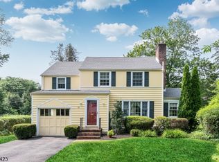16 Lidgerwood Pl, Morristown, NJ 07960